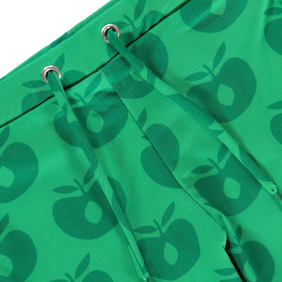 Long swimming trunks with apples