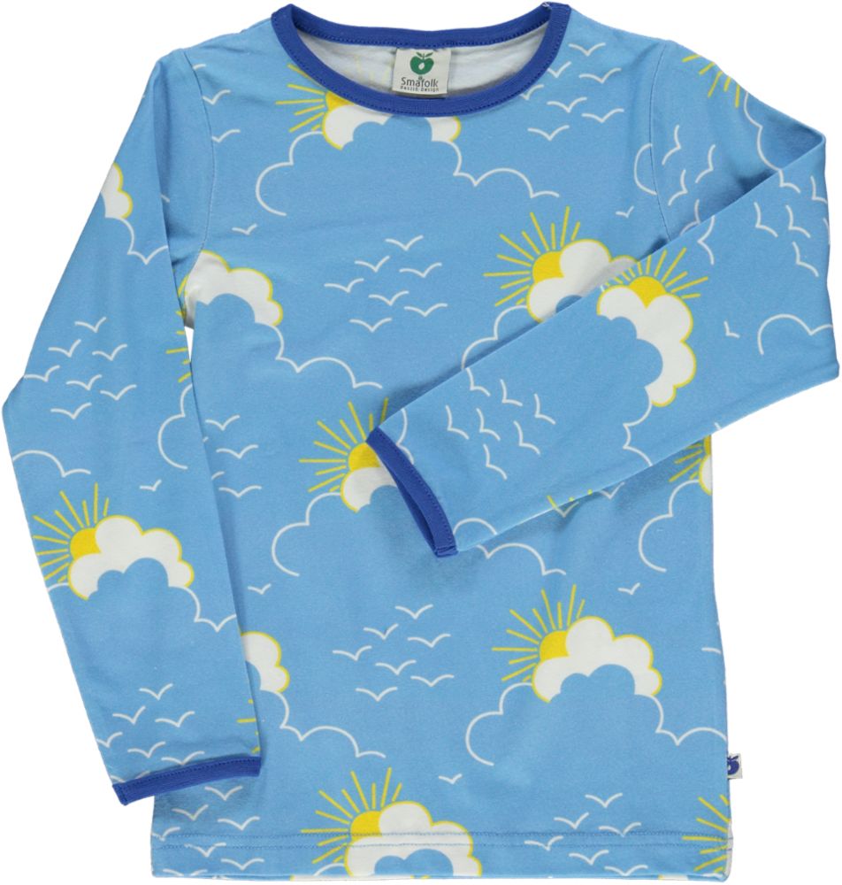 Long-sleeved top with sun and clouds
