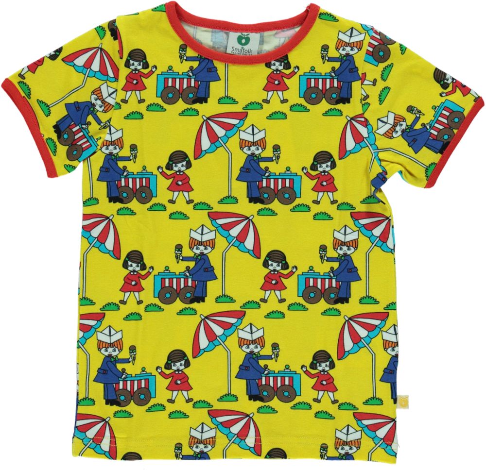 T-shirt with ice cream stand