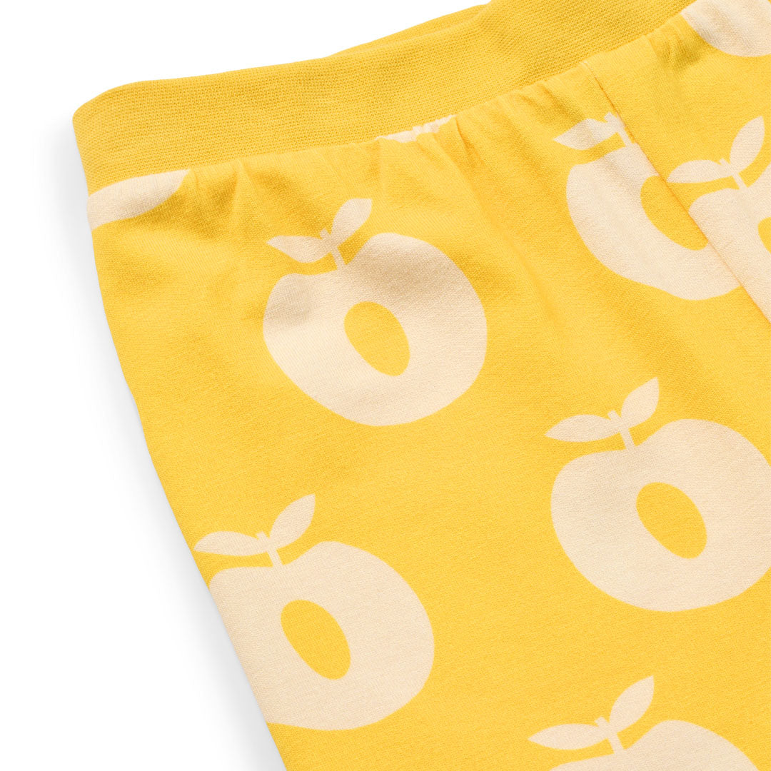 Jubilee pyjamas with apples