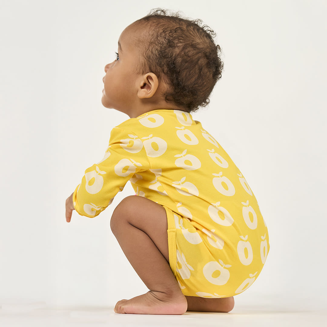 Elstar long-sleeved bodysuit with apples