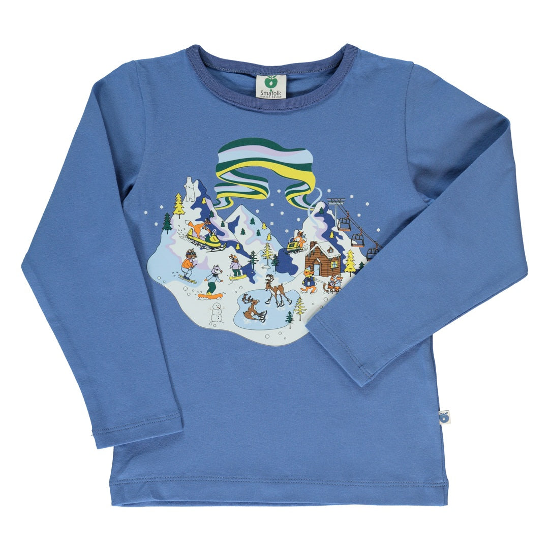 Long-sleeved blouse with winter landscape