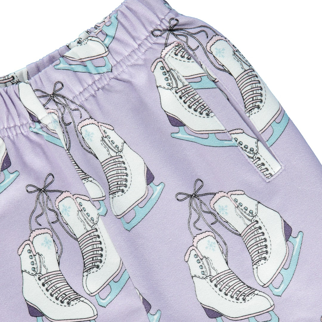 Sweatpants with skates