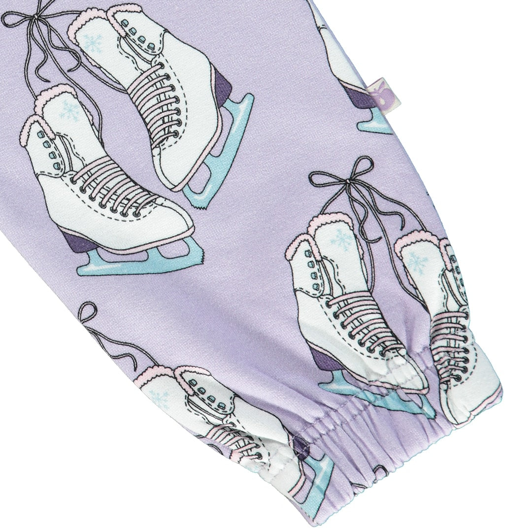 Sweatpants with skates