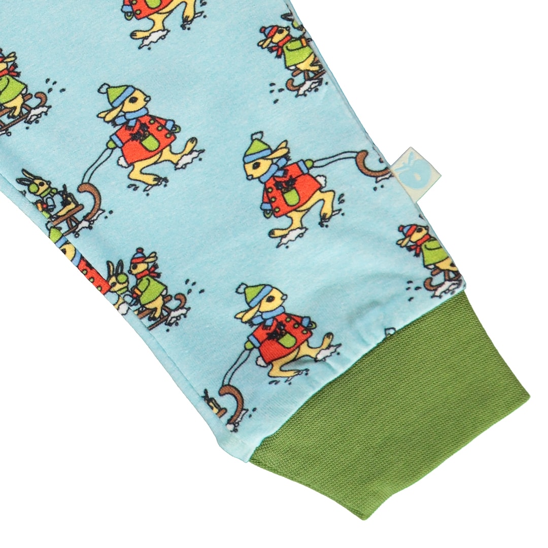 Baby leggings with rabbits on a sled