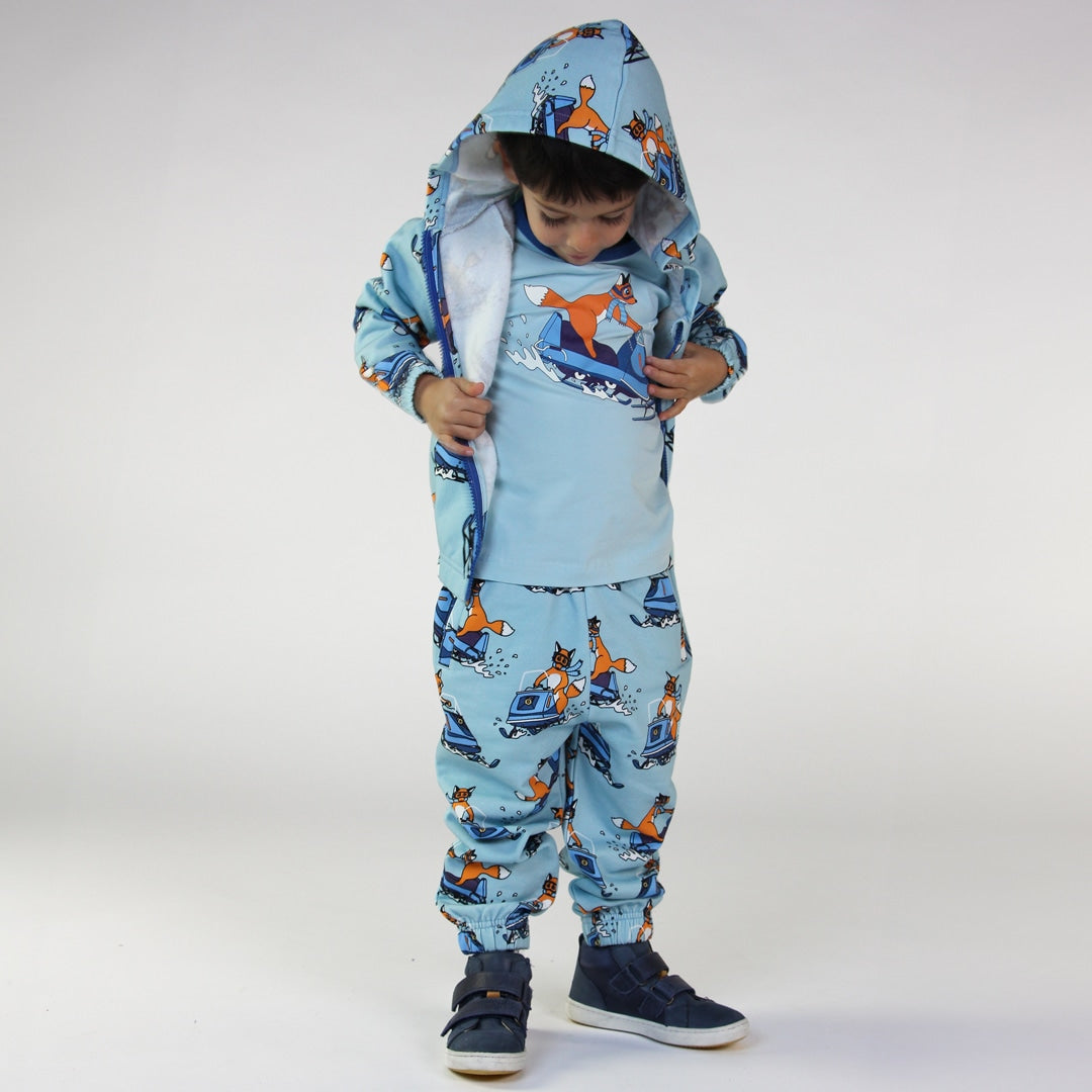 Long-sleeved snowmobile top