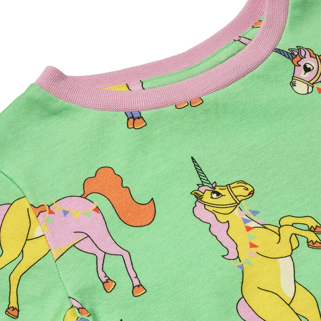 Long-sleeved blouse with unicorns