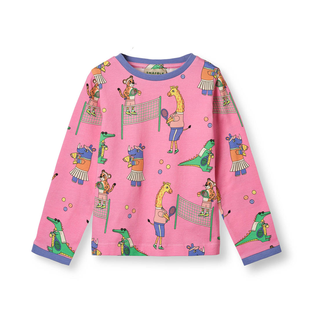 Long-sleeved top with tennis match