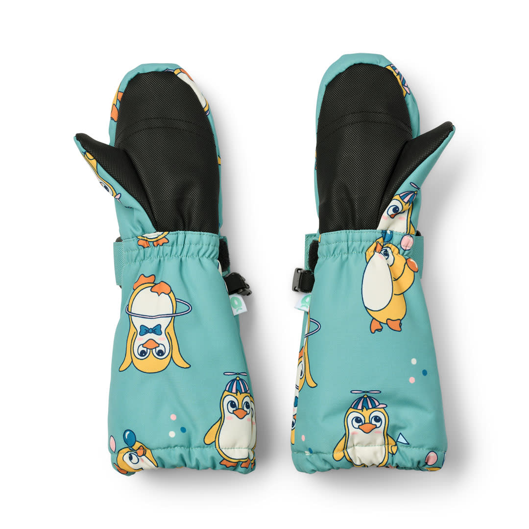 Mittens with penguins