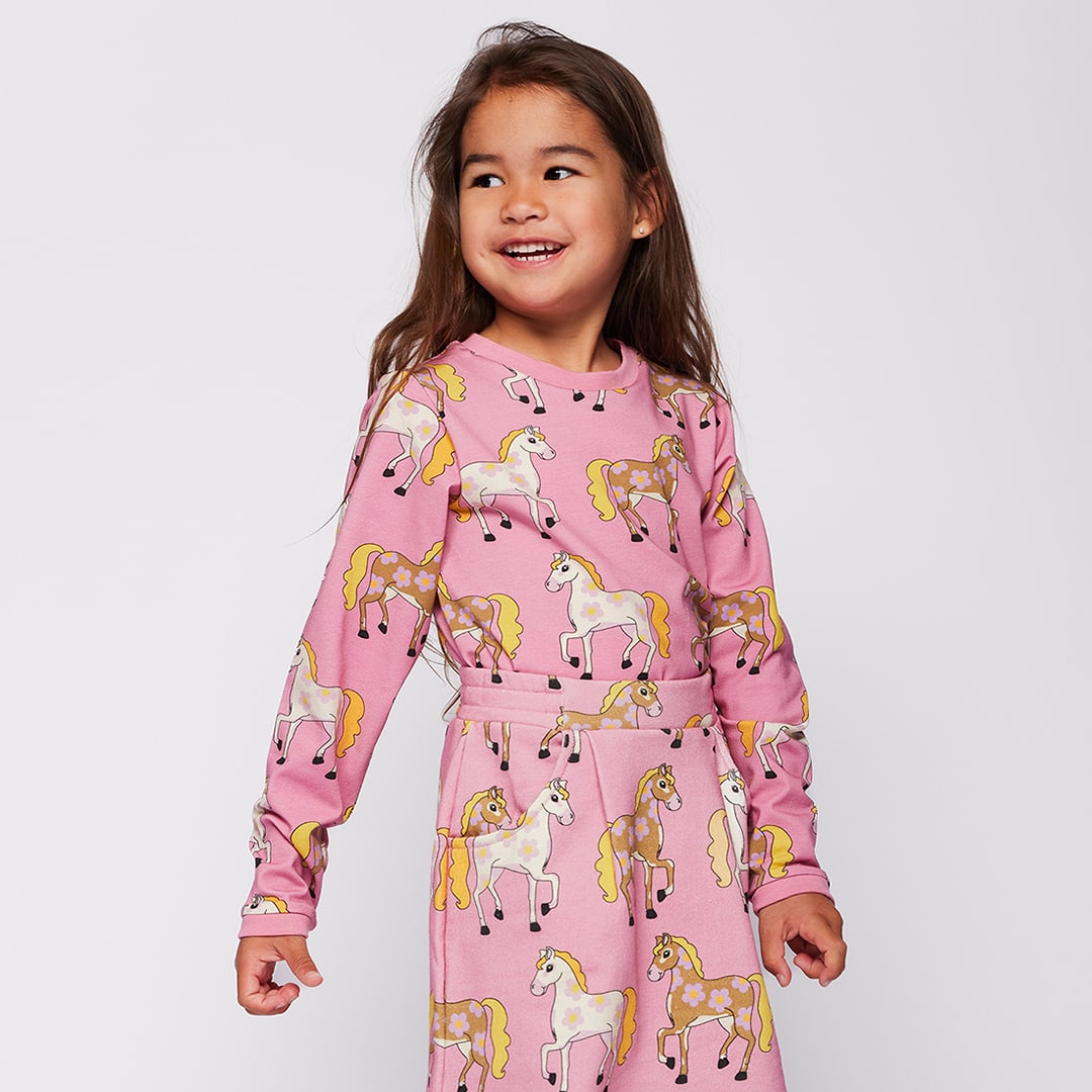 Elstar long-sleeved top with horses