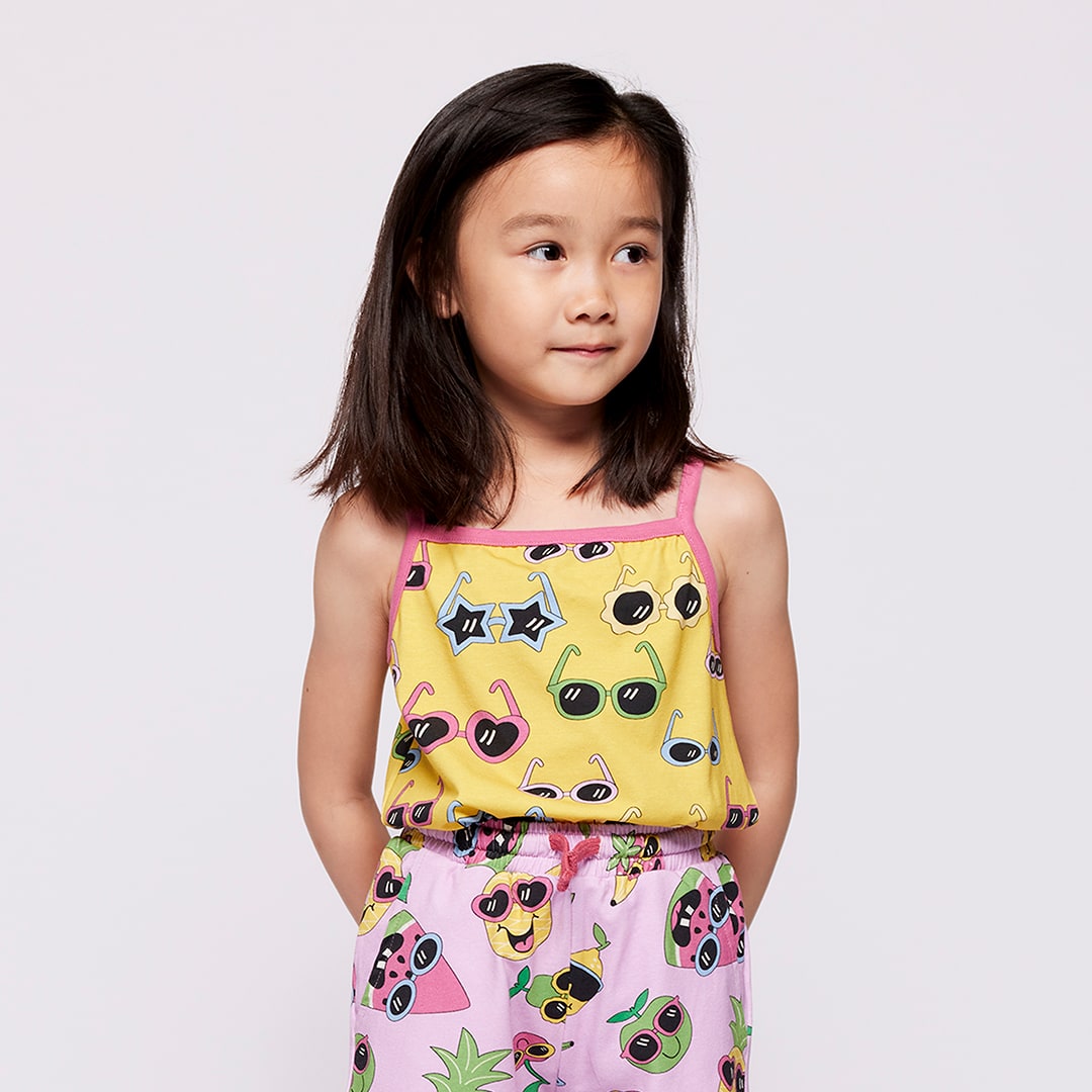 Analisa top with sunglasses
