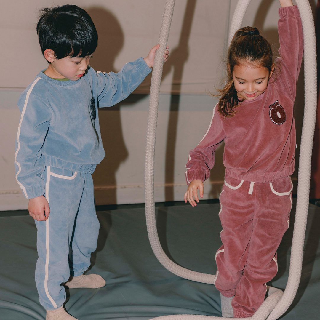 Yapeen velour sweatpants