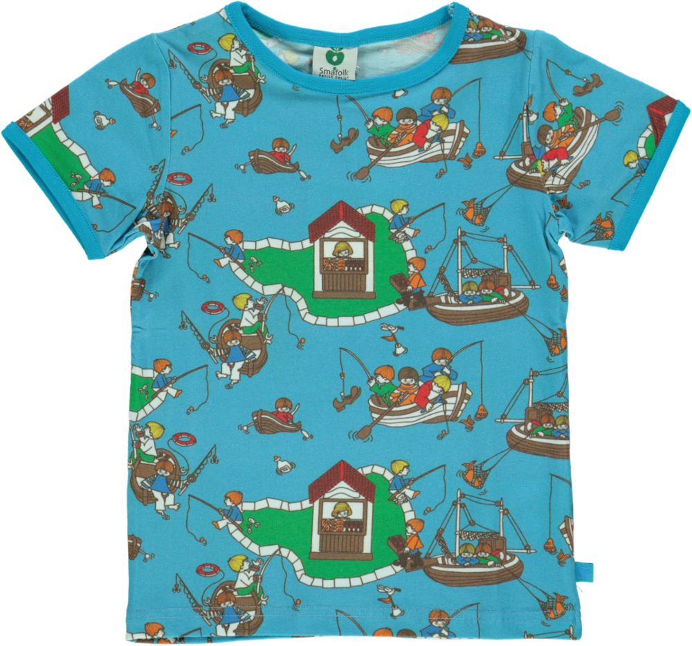T-shirt with boat