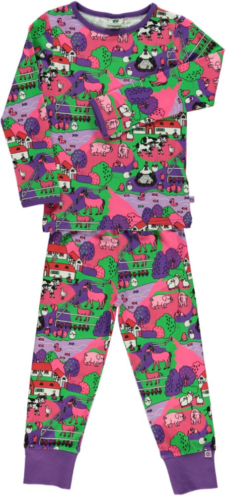 Farm-themed sleepwear