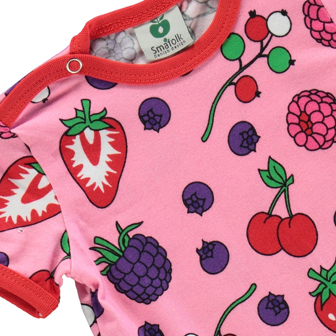 Short-sleeved jumpsuit with berries