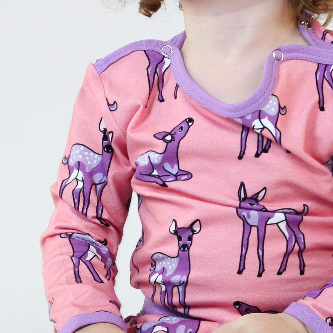 Long-sleeved bodysuit with deer