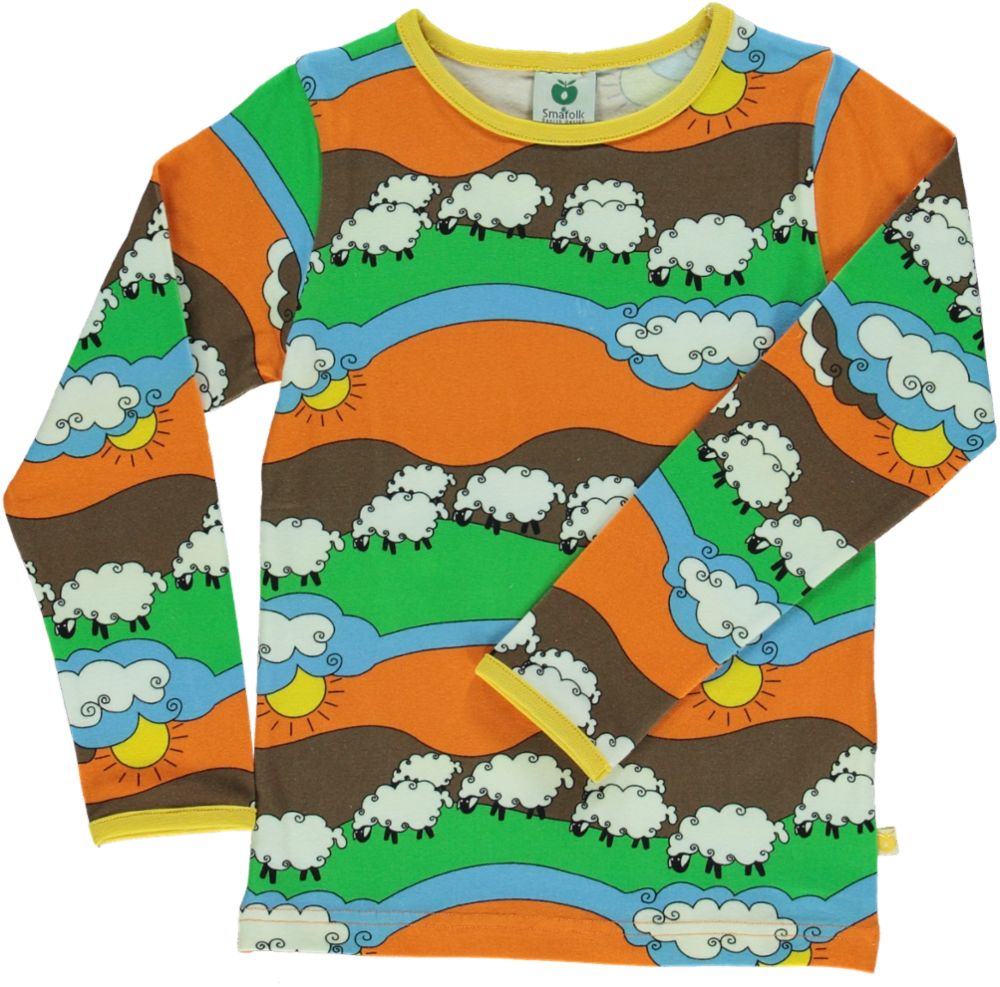 Long-sleeved t-shirt