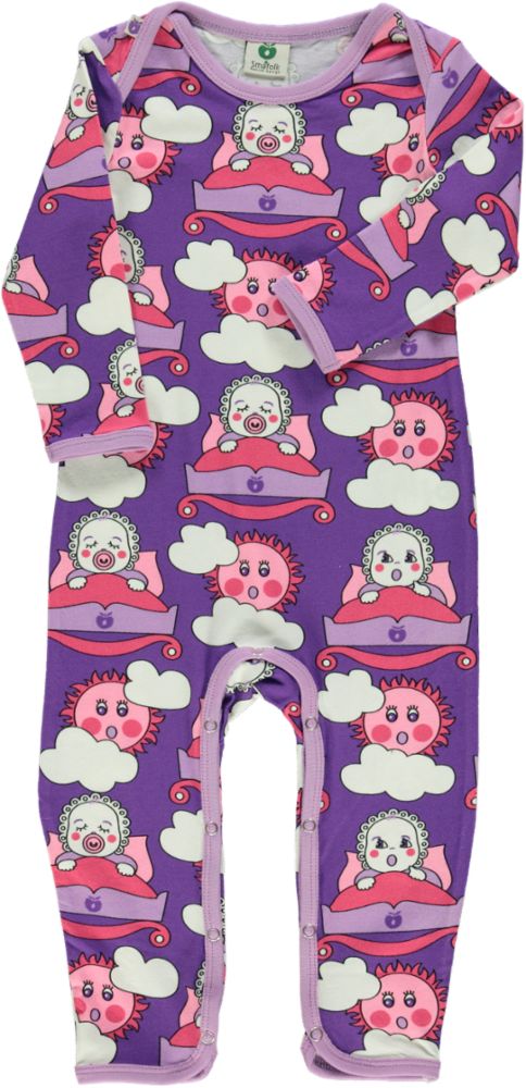 Long-sleeved babygrow with baby in cradle