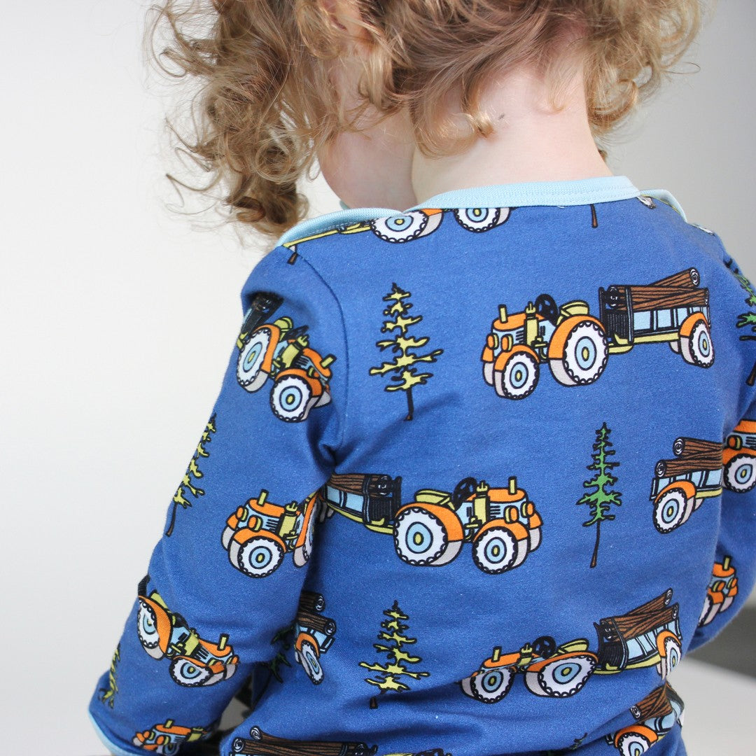 Long-sleeved all-in-one with tractor