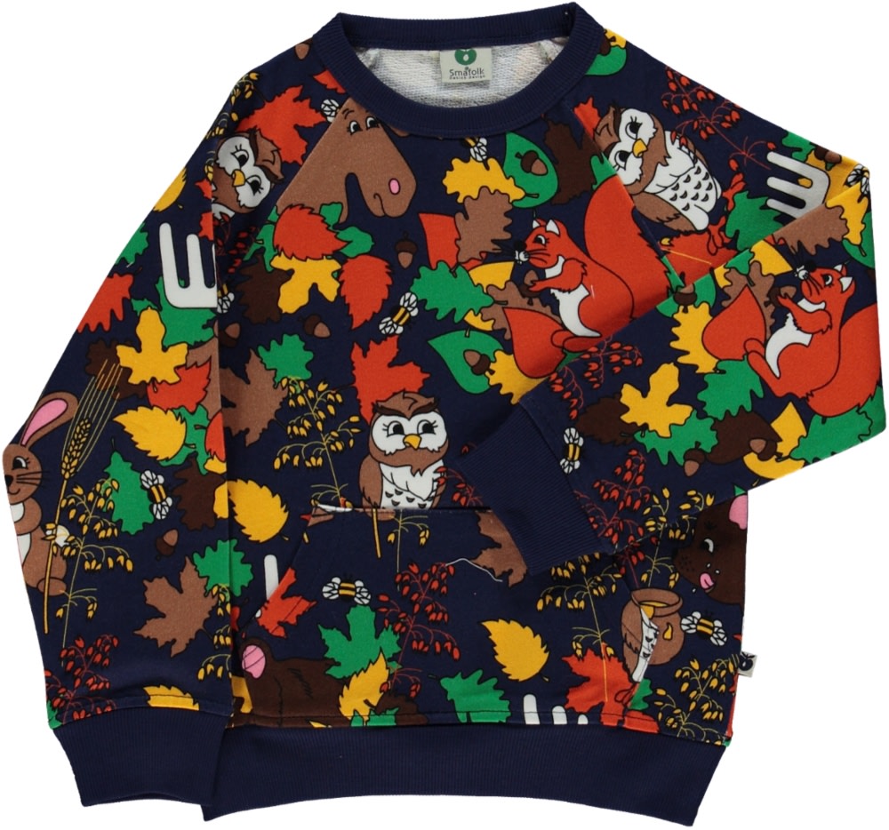 Sweatshirt with forest animals