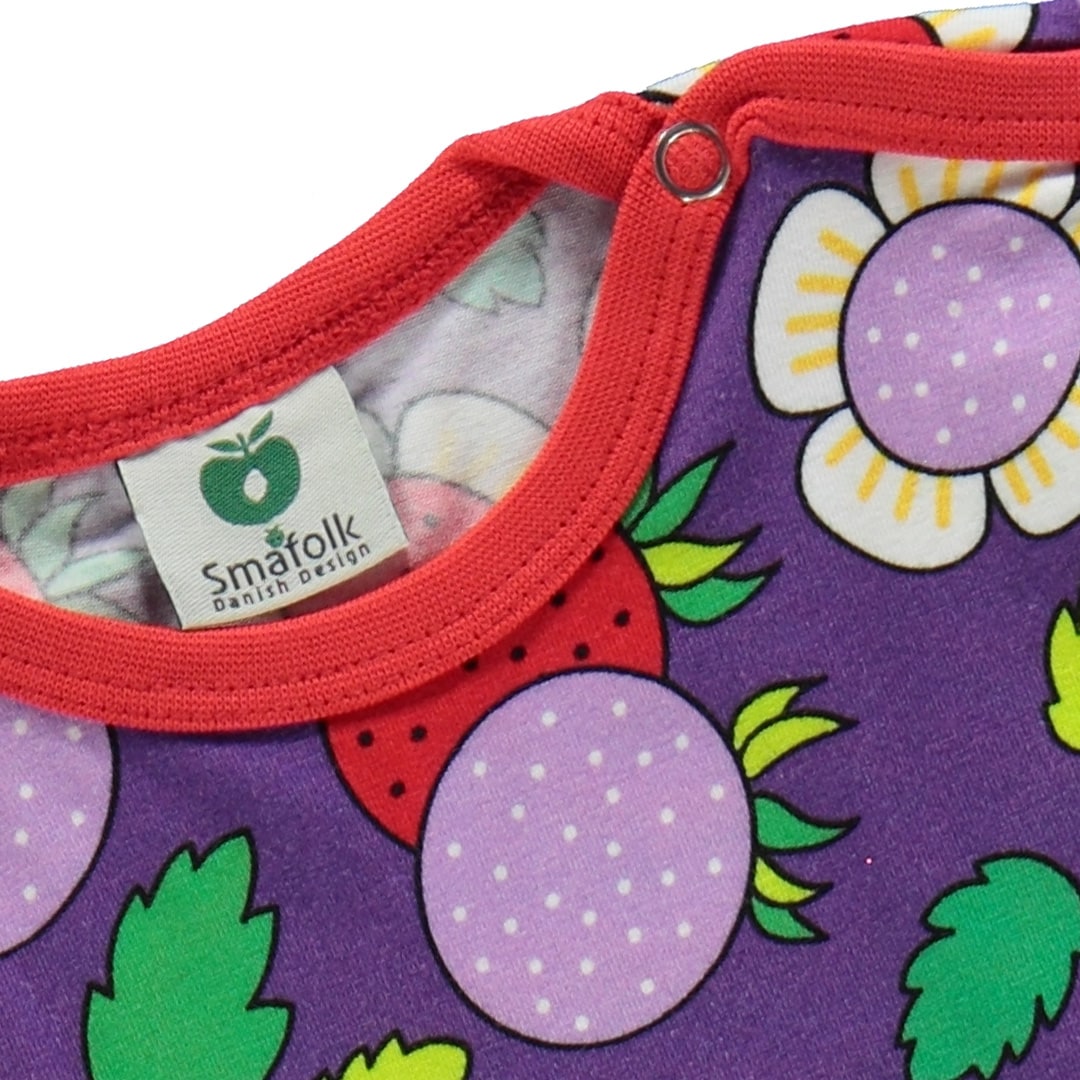 Long-sleeved jumpsuit with strawberries