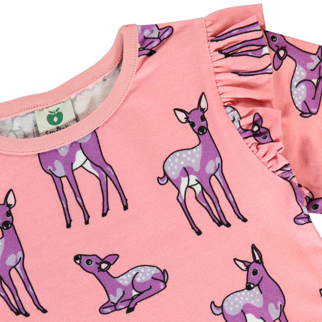 Long-sleeved blouse with deer