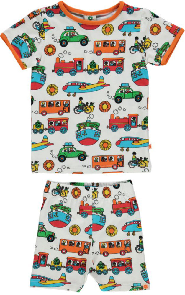 Set with a T-shirt and leggings with travel motifs