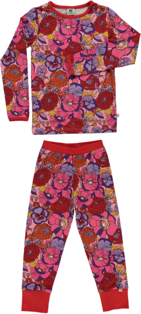 Pajamas with flowers