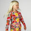 Long-sleeved blouse with vegetables