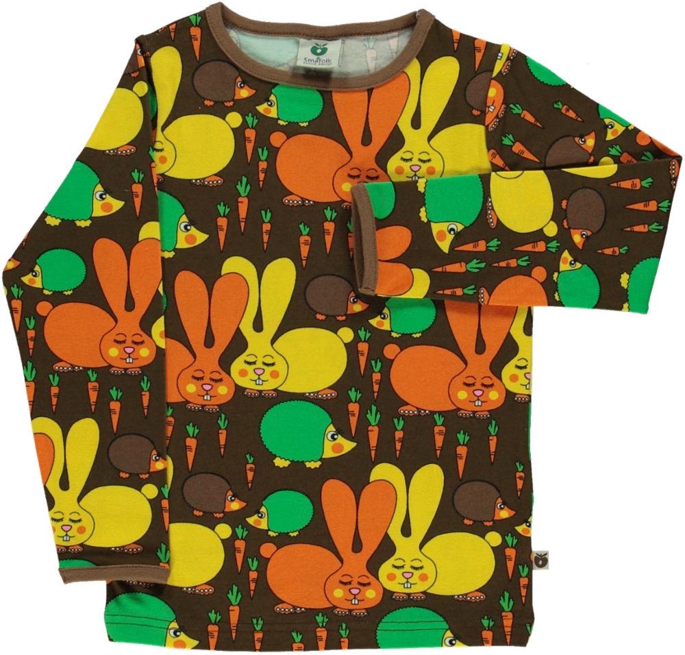 Long-sleeved top with rabbits and hedgehogs