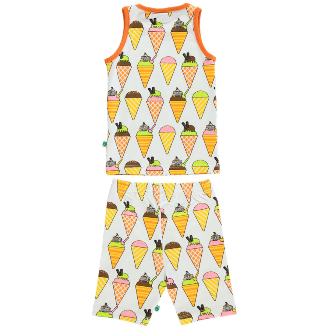 Tank top and cycling shorts with ice cream