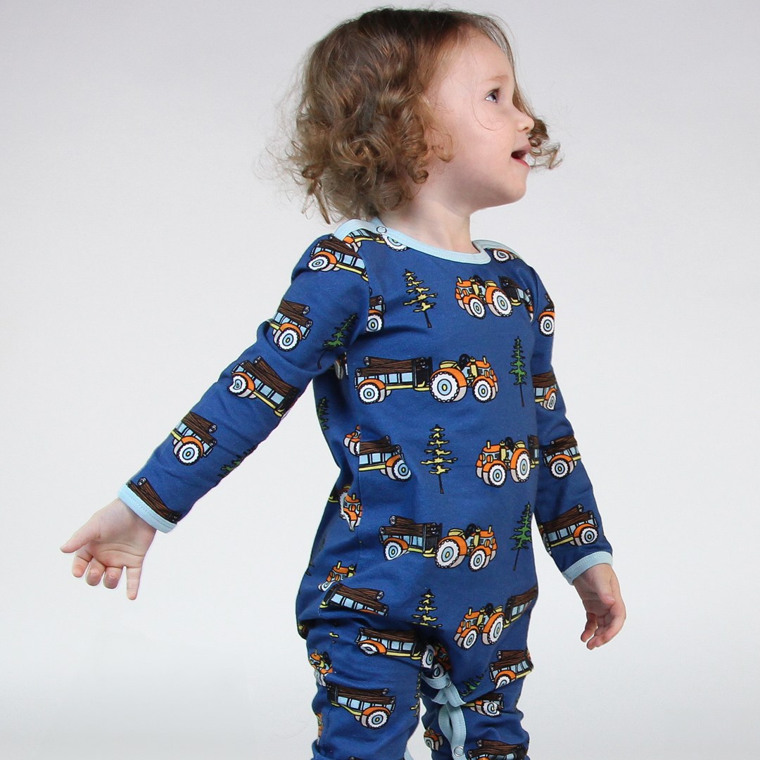 Long-sleeved all-in-one with tractor