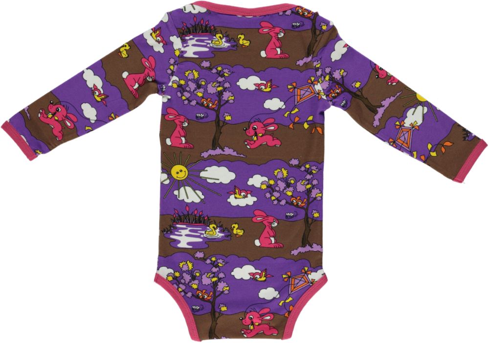 Long-sleeved body with autumn landscape