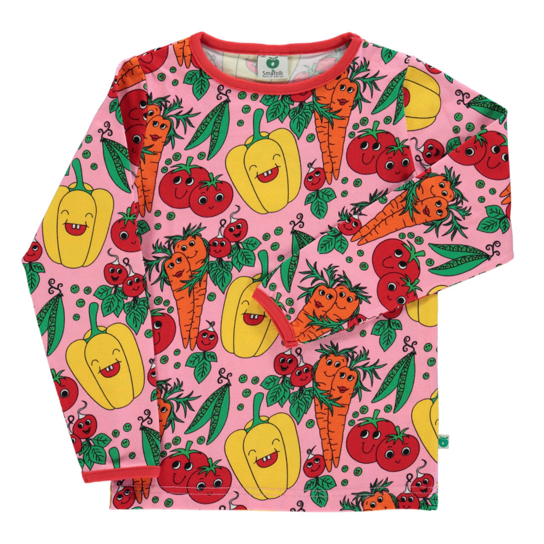 Long-sleeved blouse with vegetables