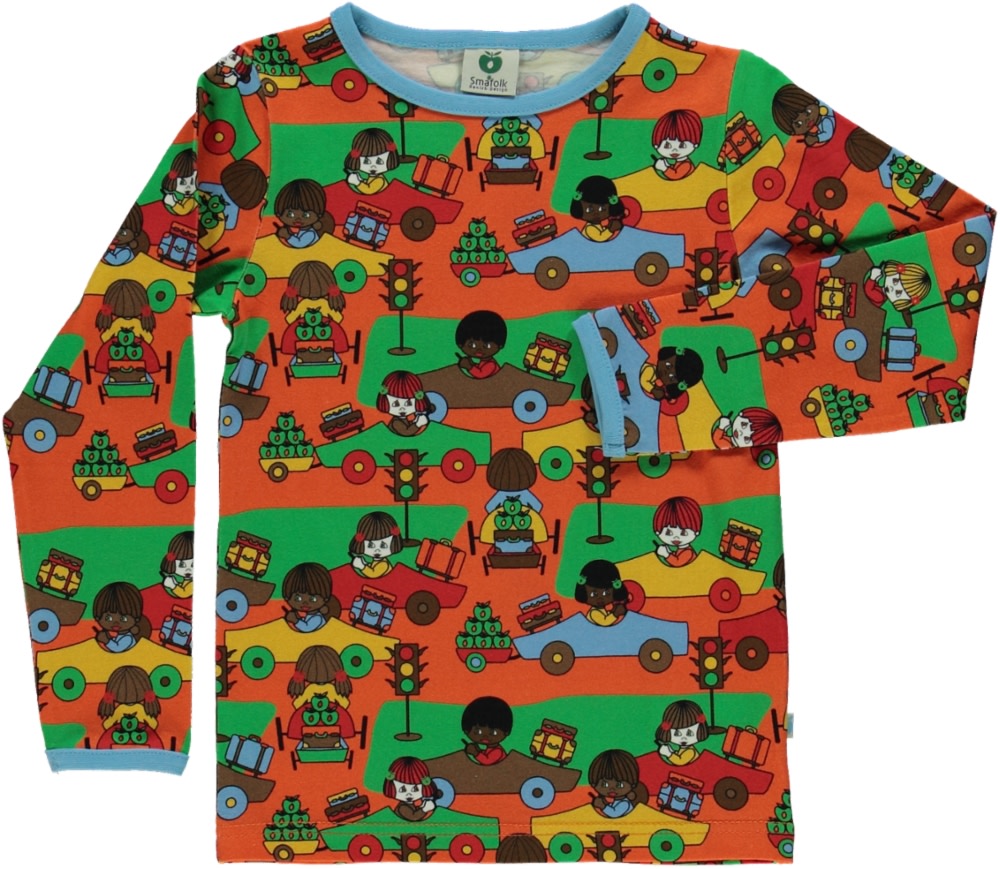 Long-sleeved top with cars