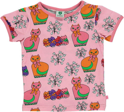 T-shirt with Cat and Flowers