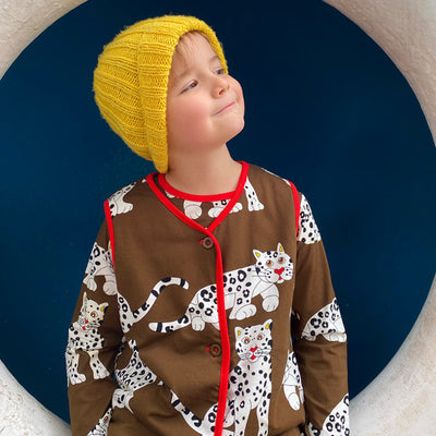 Reversible padded vest with leopards and retro apples